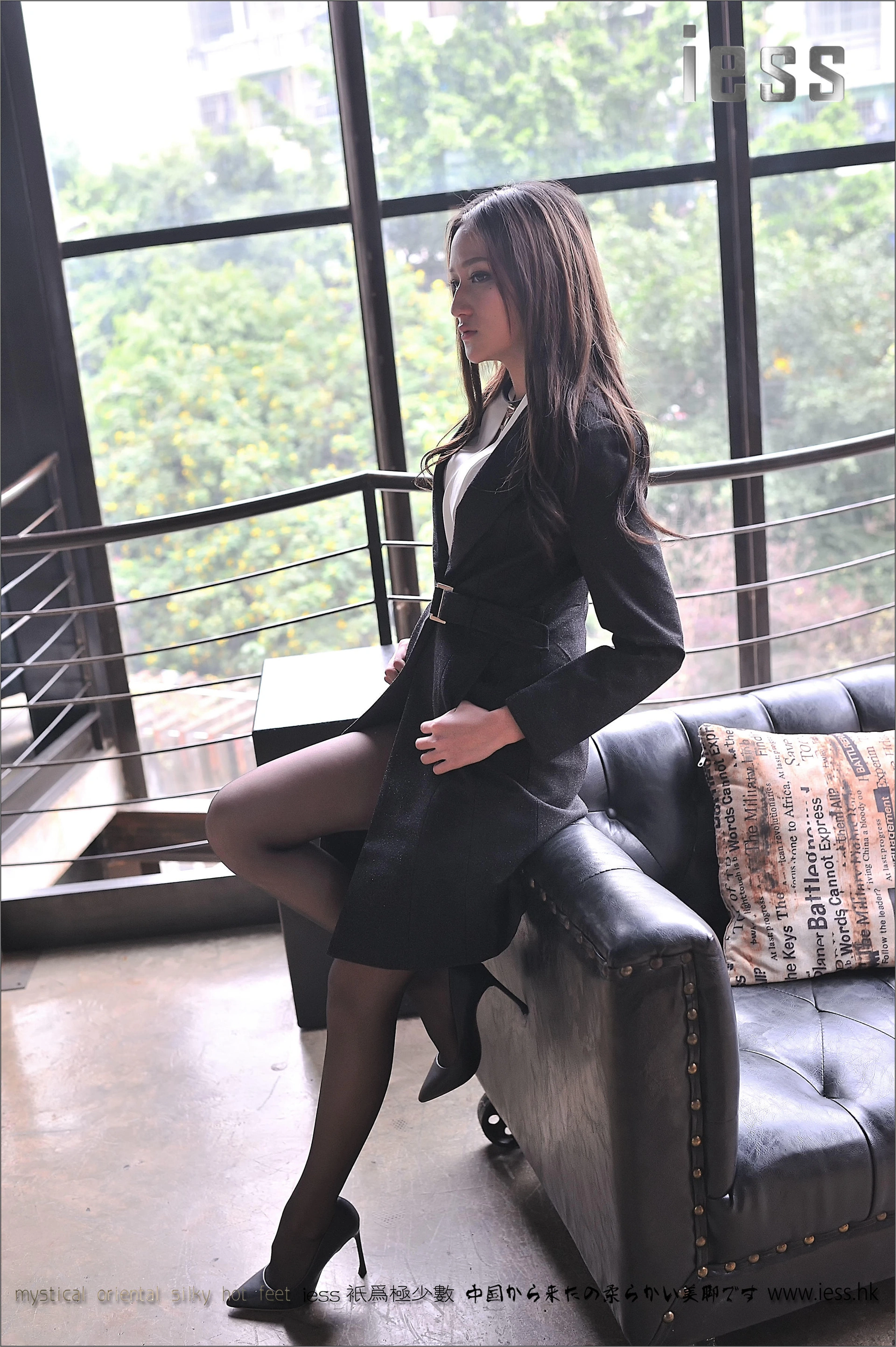 [IESS异思趣向] 2017.01.23 丝足便当061:《我的腿神我的爱Ⅱ》潇潇 1